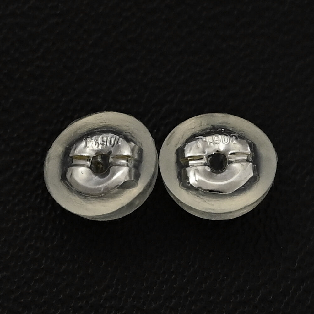 ダイヤモンド ピアス