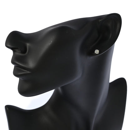 ダイヤモンド ピアス