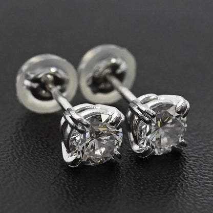 ダイヤモンド ピアス