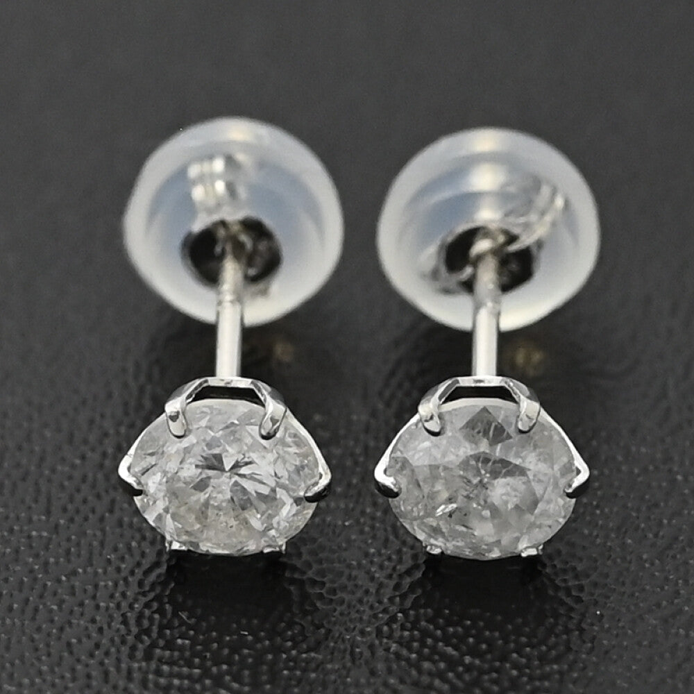 ダイヤモンド ピアス