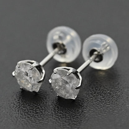 ダイヤモンド ピアス