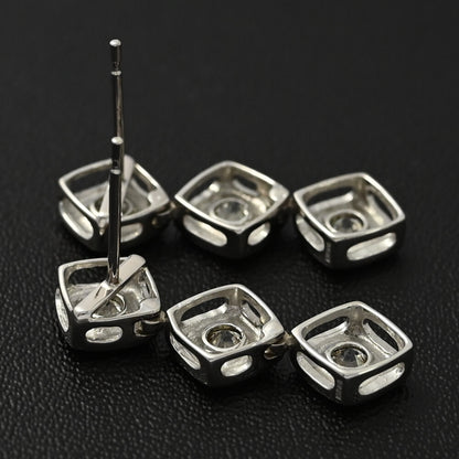 ダイヤモンド ピアス