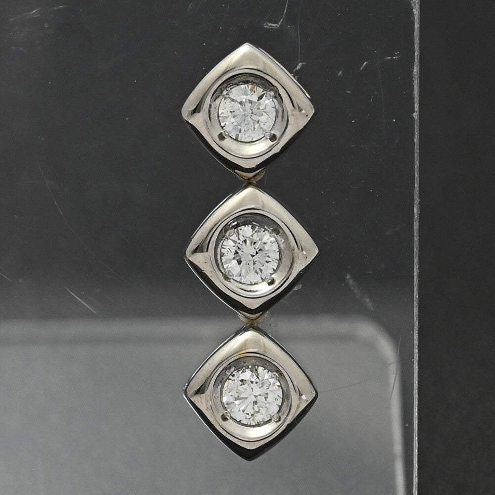 ダイヤモンド ピアス