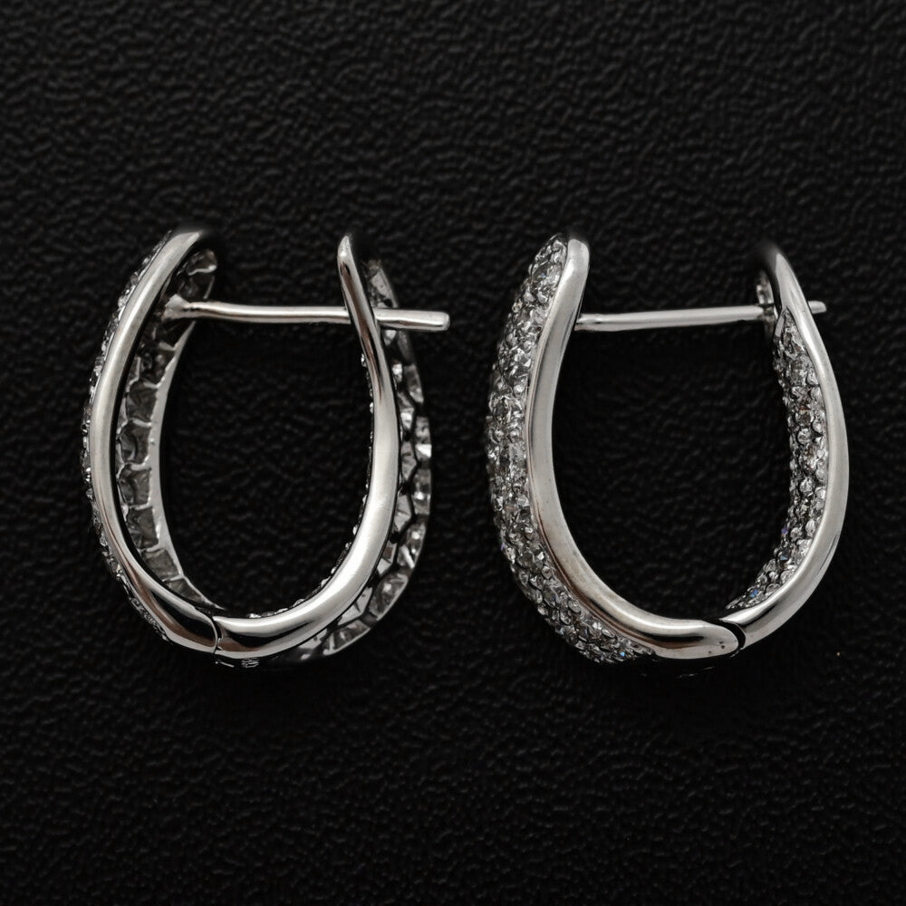 ダイヤモンド ピアス