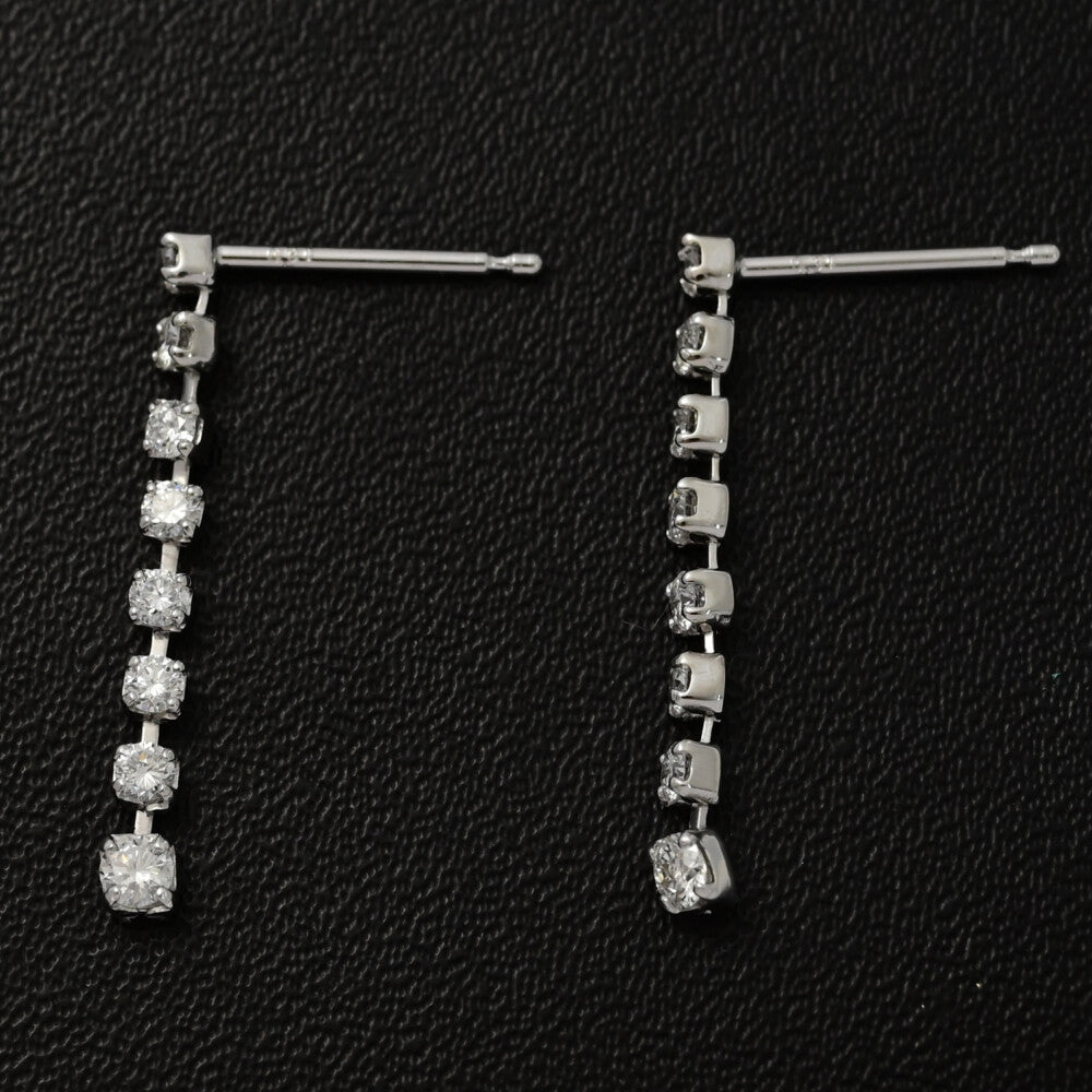 ダイヤモンド ピアス