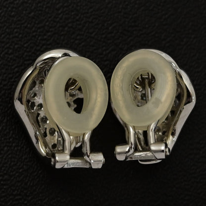 ダイヤモンド ピアス