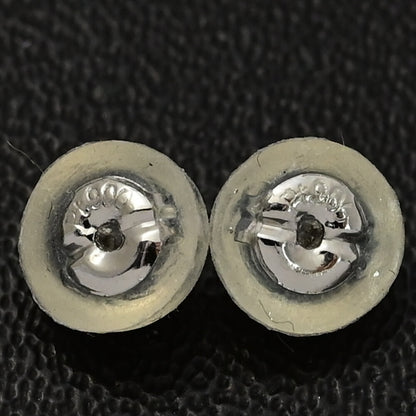 ダイヤモンド ピアス