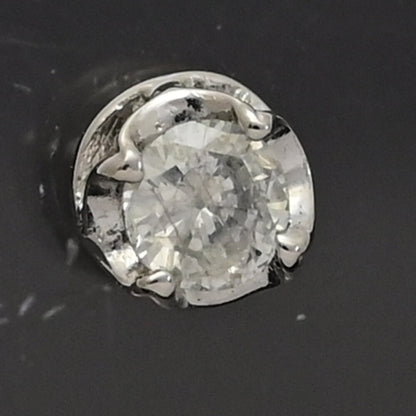 ダイヤモンド ピアス