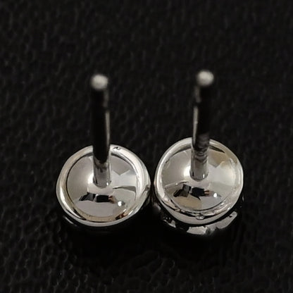 ダイヤモンド ピアス