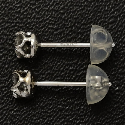 ダイヤモンド ピアス