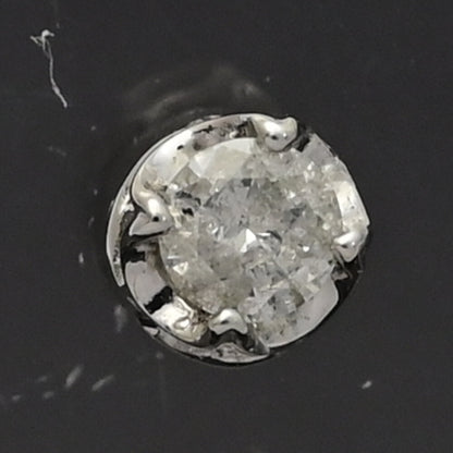 ダイヤモンド ピアス