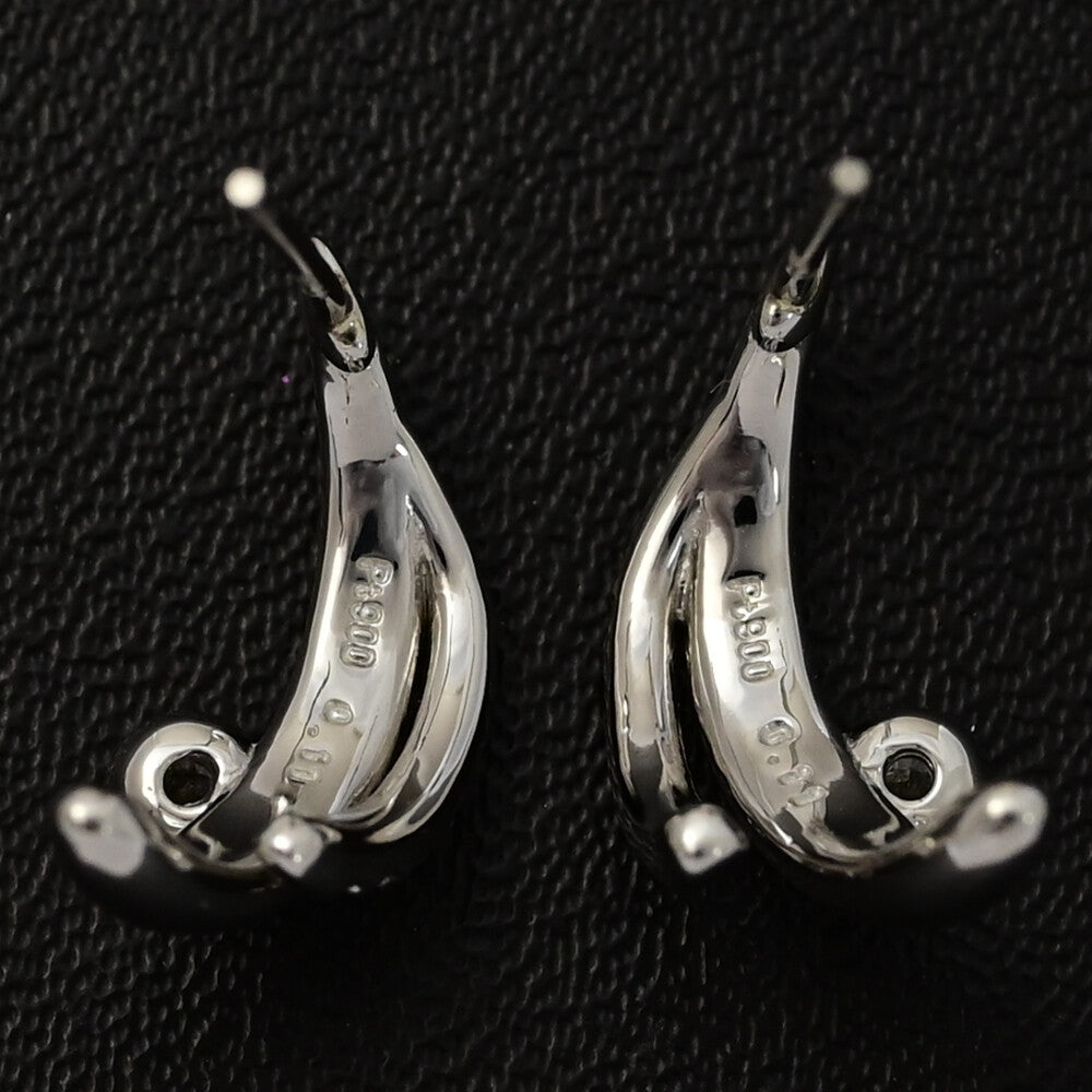 ダイヤモンド ピアス