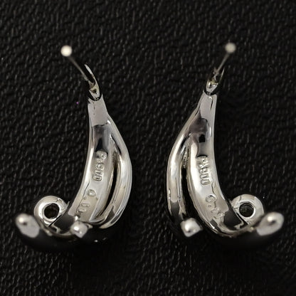 ダイヤモンド ピアス