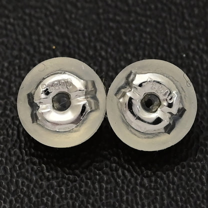 ダイヤモンド ピアス