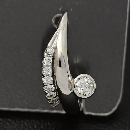 ダイヤモンド ピアス