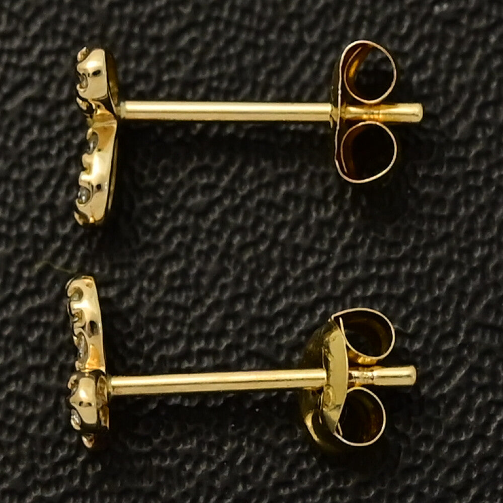 ダイヤモンド ピアス