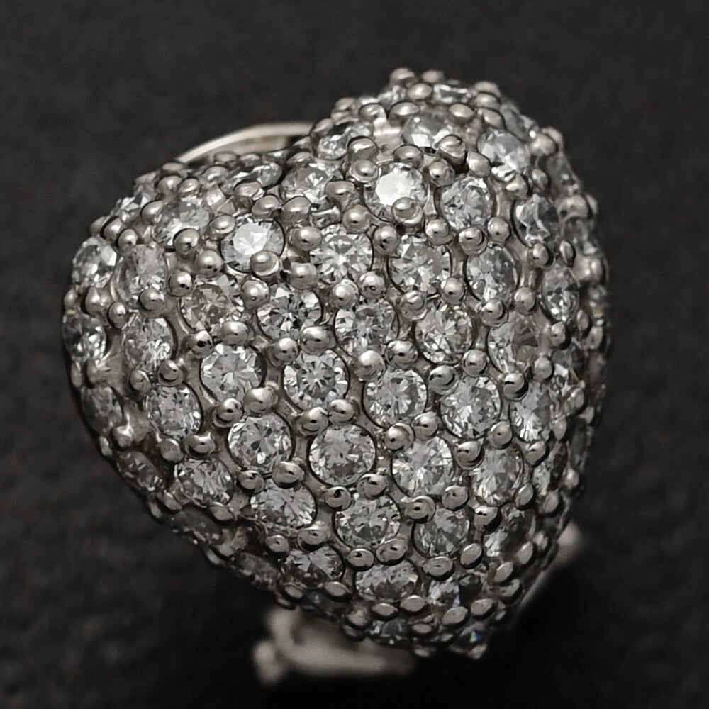 ダイヤモンド ピアス