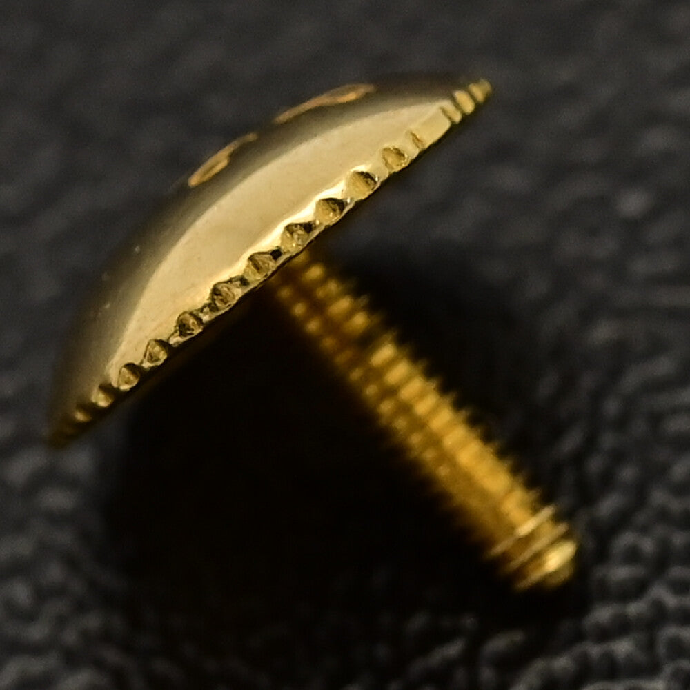 ダイヤモンド ピアス