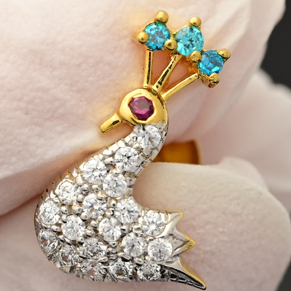 ダイヤモンド ピアス