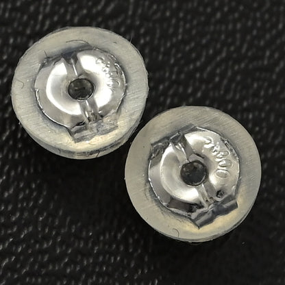 ダイヤモンド ピアス