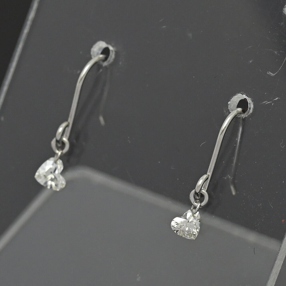 ダイヤモンド ピアス