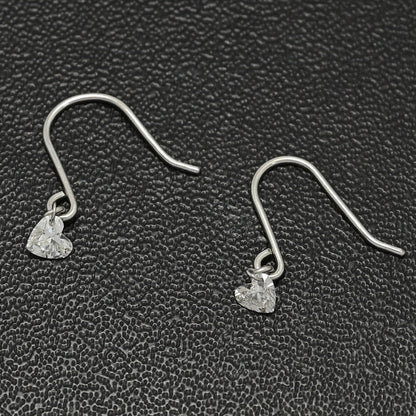 ダイヤモンド ピアス