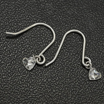 ダイヤモンド ピアス