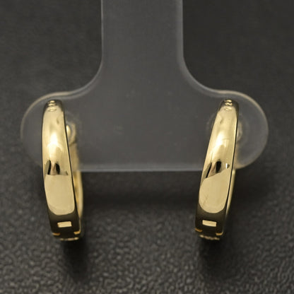 ダイヤモンド ピアス