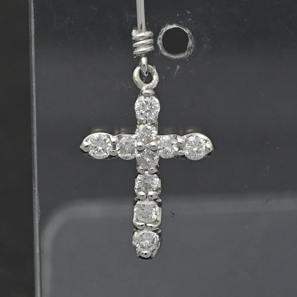 ダイヤモンド ピアス