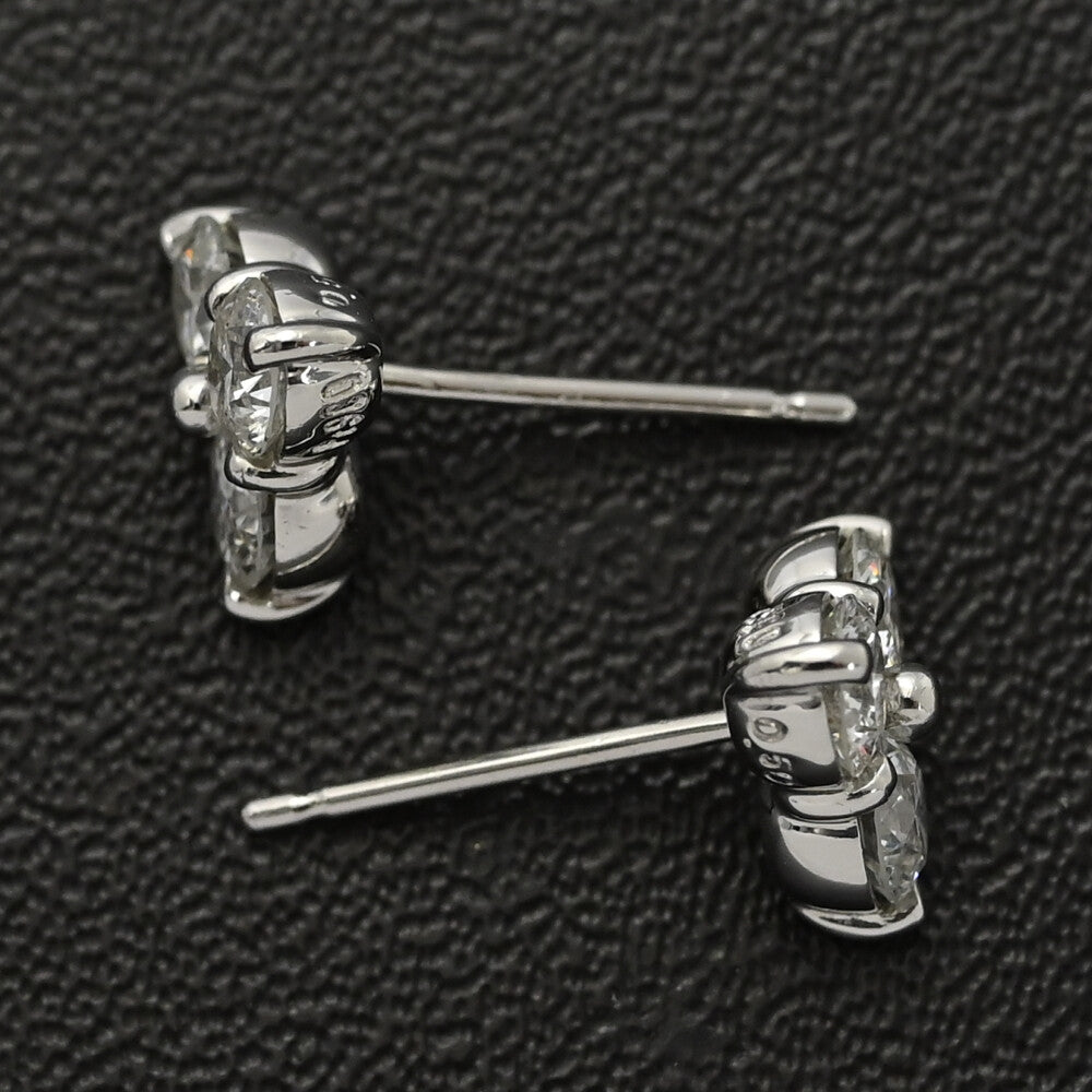 ダイヤモンド ピアス