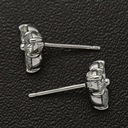 ダイヤモンド ピアス