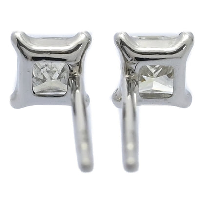 ダイヤモンド ピアス