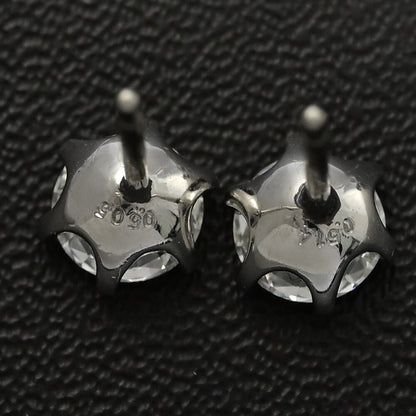 ダイヤモンド ピアス
