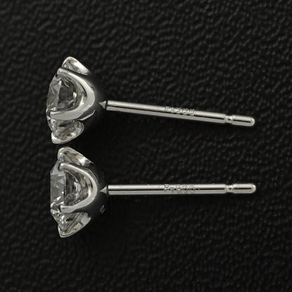 ダイヤモンド ピアス