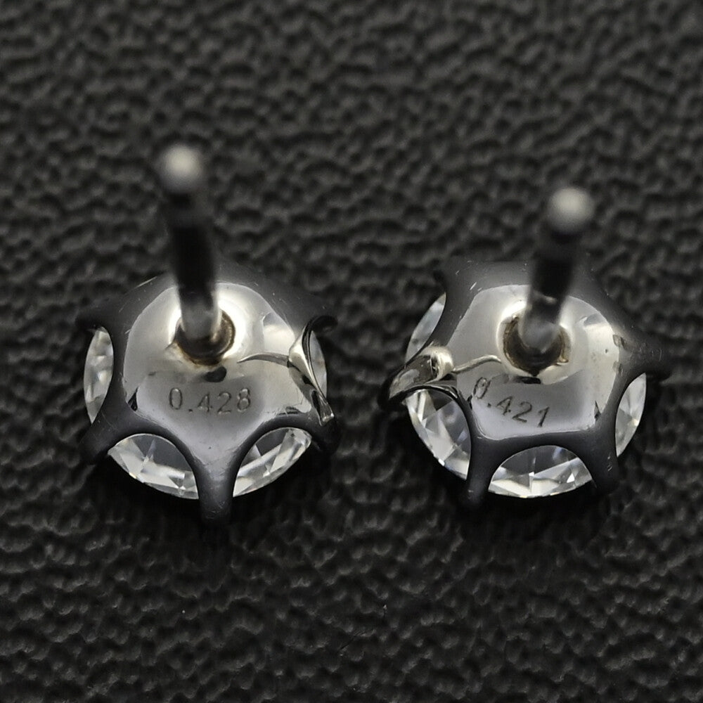ダイヤモンド ピアス