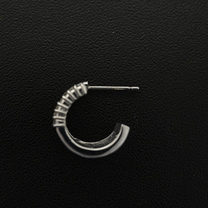 ダイヤモンド ピアス