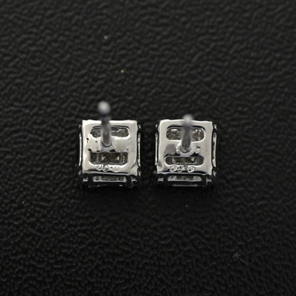 ダイヤモンド ピアス