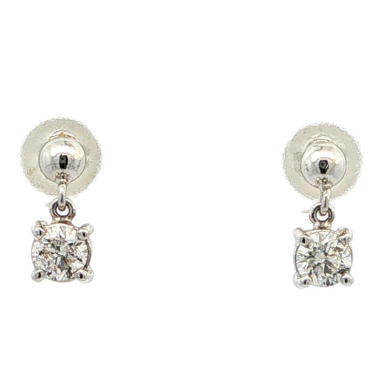 ダイヤモンド ピアス
