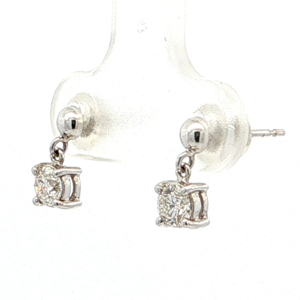 ダイヤモンド ピアス