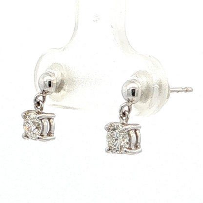 ダイヤモンド ピアス