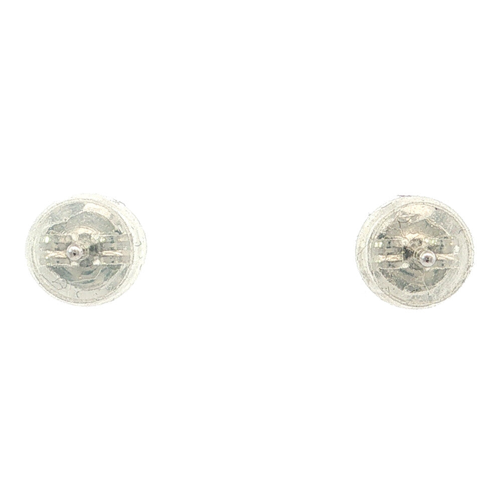 ダイヤモンド ピアス