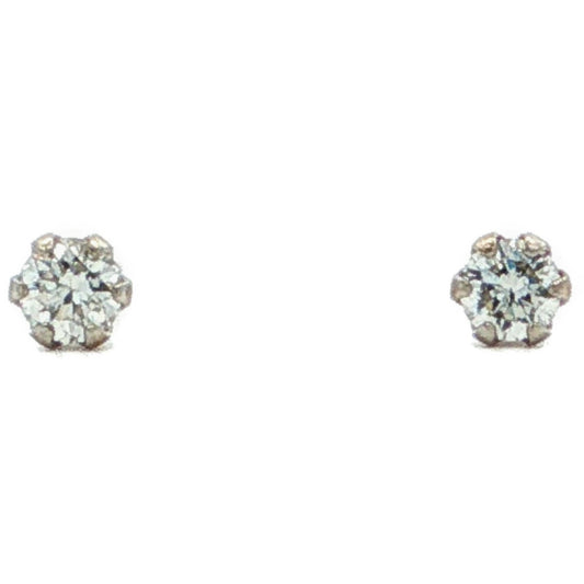 ダイヤモンド ピアス