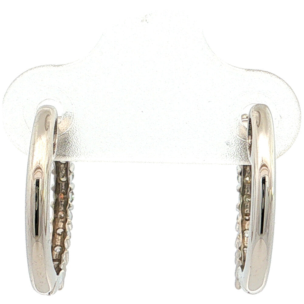 ダイヤモンド ピアス