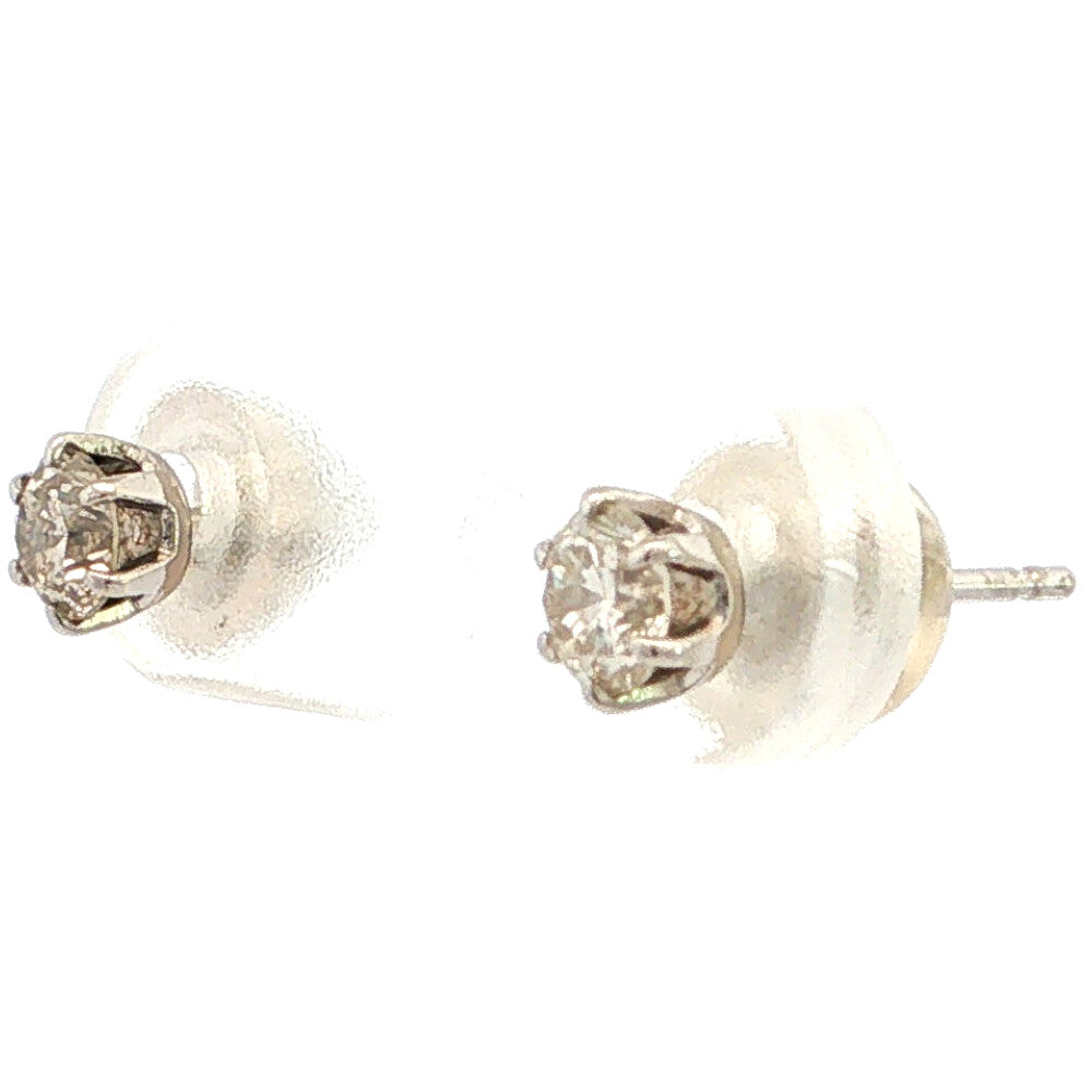 ダイヤモンド ピアス