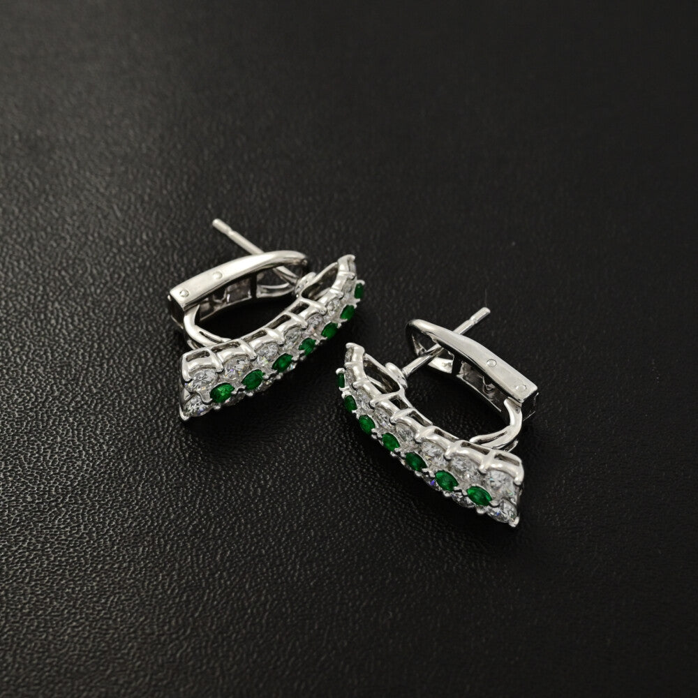 エメラルド ピアス