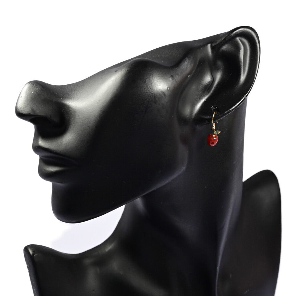 カルセドニー ピアス