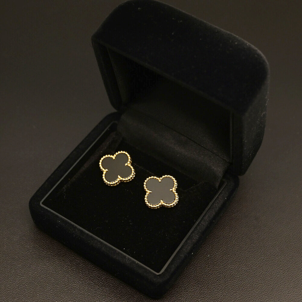 ヴァンクリーフアンドアーペル ピアス