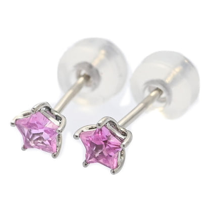 サファイア ピアス