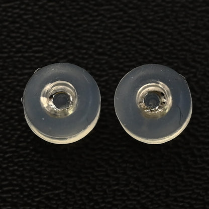 サファイア ピアス