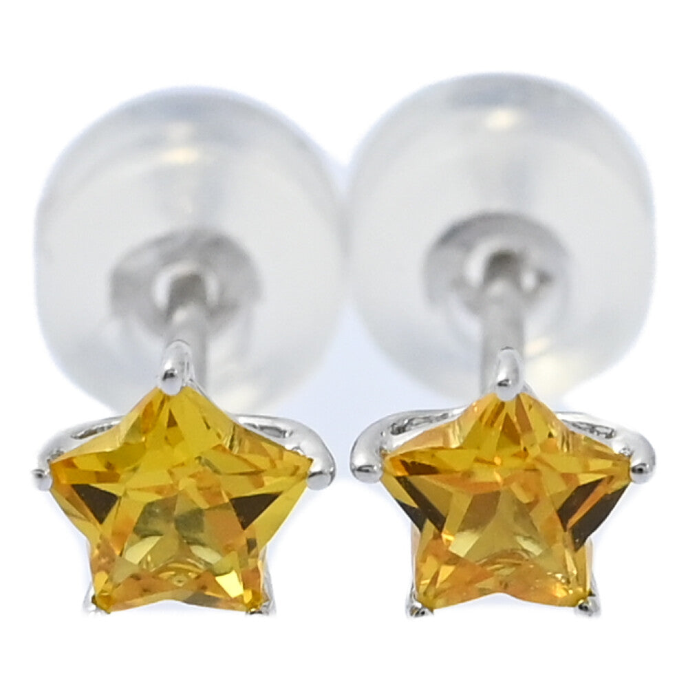 サファイア ピアス